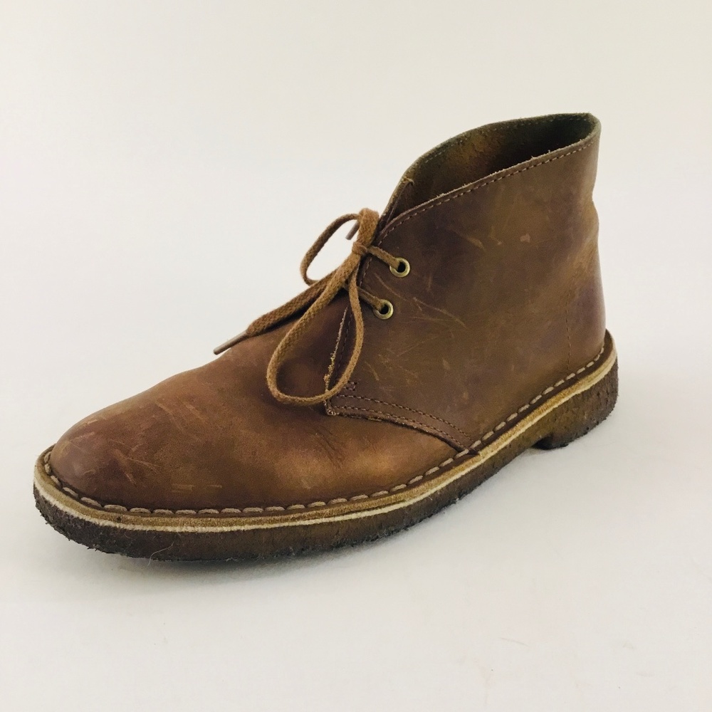 Mens Clarks Distressed Brown Chukka Boot 8